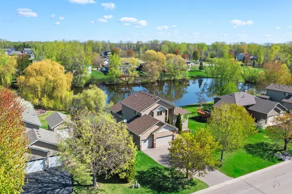 1839 Quebec ST, Centerville, MN 55038