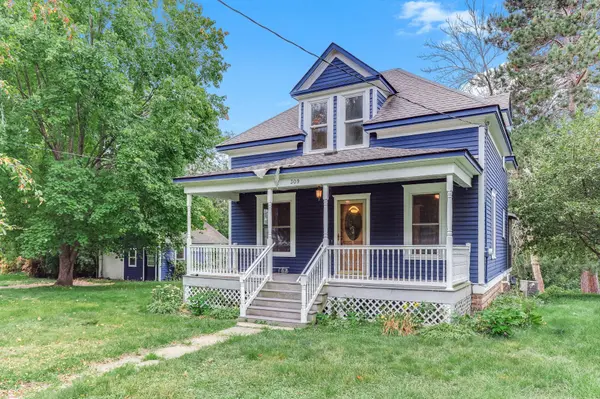 309 S Adams ST, Saint Croix Falls, WI 54024