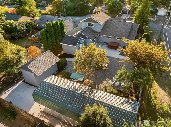 11902 21st AVE SW, Burien, WA 98146