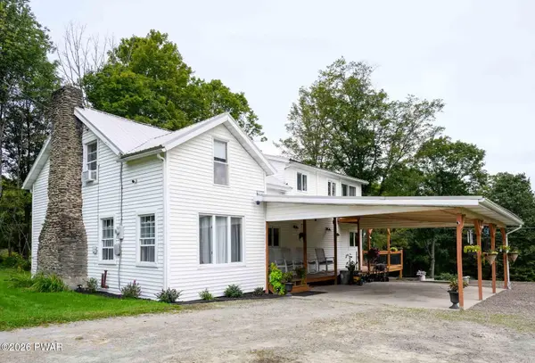 3192B Creamton DR, Lake Como, PA 18437