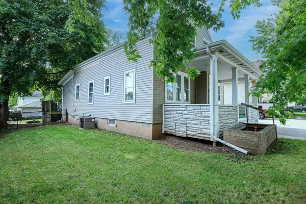 1000 LAWE ST, Kaukauna, WI 54130