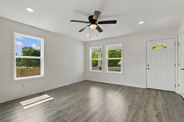 125 Front St #N, Cowan, TN 37318