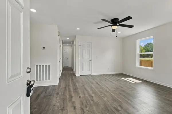 125 Front St #N, Cowan, TN 37318