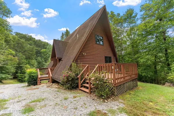 936 Smokey Branch Rd, Vonore, TN 37885