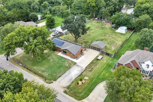 135 S Westfield, Wichita, KS 67209