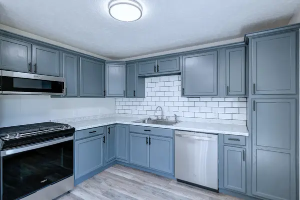 1126 N 9th St., Arkansas City, KS 67005