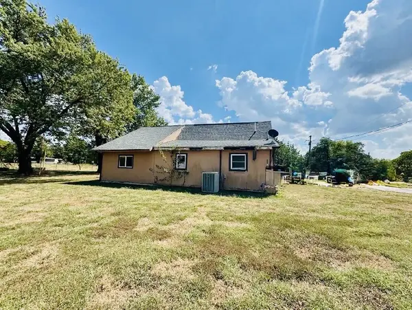502 N Main ST, Greenfield, MO 65661