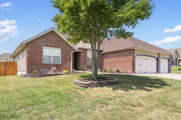 639 N Rockingham AVE, Nixa, MO 65714