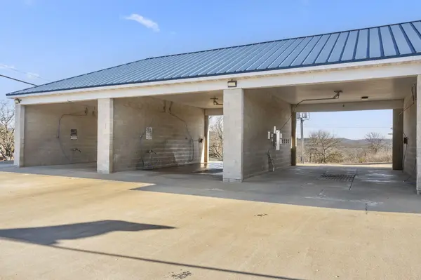85 Kimberling BLVD, Kimberling City, MO 65686