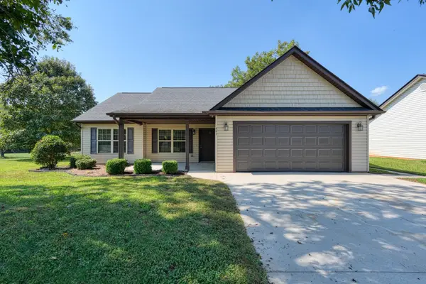 443 Mandys Meadow DR, Inman, SC 29349