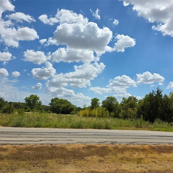 6681 County Road 4099, Kaufman, TX 75142