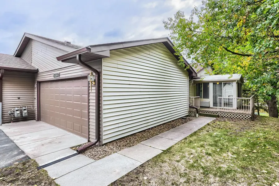 13358 Hughes CT, Apple Valley, MN 55124