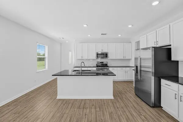119 Jake Pine DR, Buda, TX 78610
