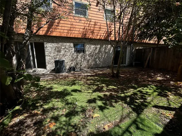 2706 Cole ST #103B, Austin, TX 78705