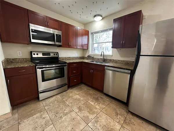 2706 Cole ST #103B, Austin, TX 78705