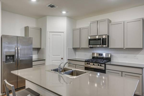 1948 Gilmer WAY, Leander, TX 78641