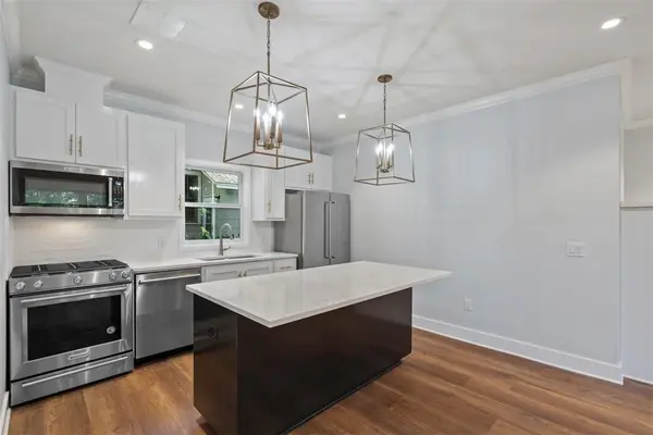1801 Alta Vista Ave #B, Austin, TX 78704