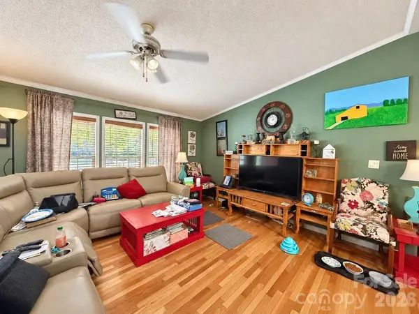8596 Ledford AVE, Connelly Springs, NC 28612