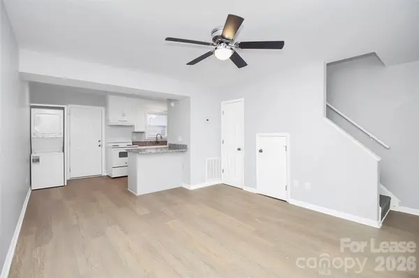 1231 Anderson ST, Gastonia, NC 28054