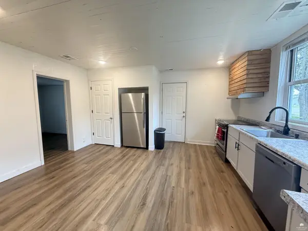 216 W Elm ST, Riley, KS 66531