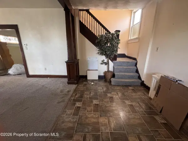 711 Crown AVE, Scranton, PA 18505