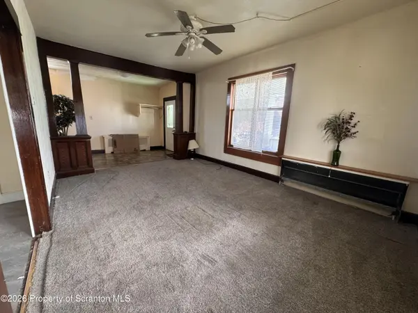 711 Crown AVE, Scranton, PA 18505