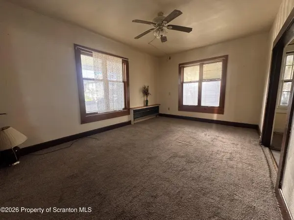 711 Crown AVE, Scranton, PA 18505