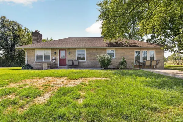 11879 E Parker Lake RD, Monroe City, IN 47557