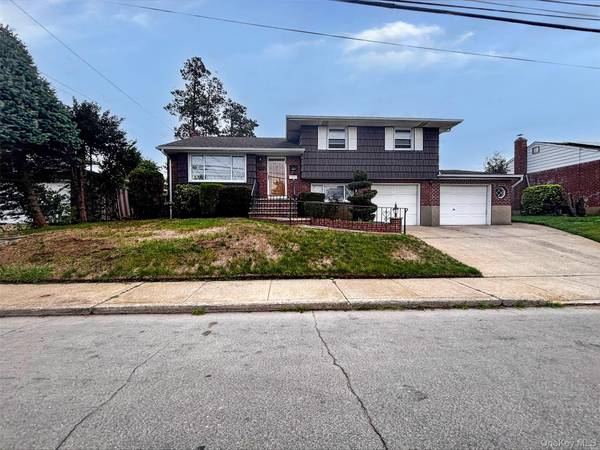 120 Osborne RD, West Hempstead, NY 11552