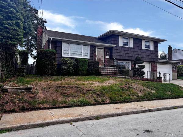 120 Osborne RD, West Hempstead, NY 11552