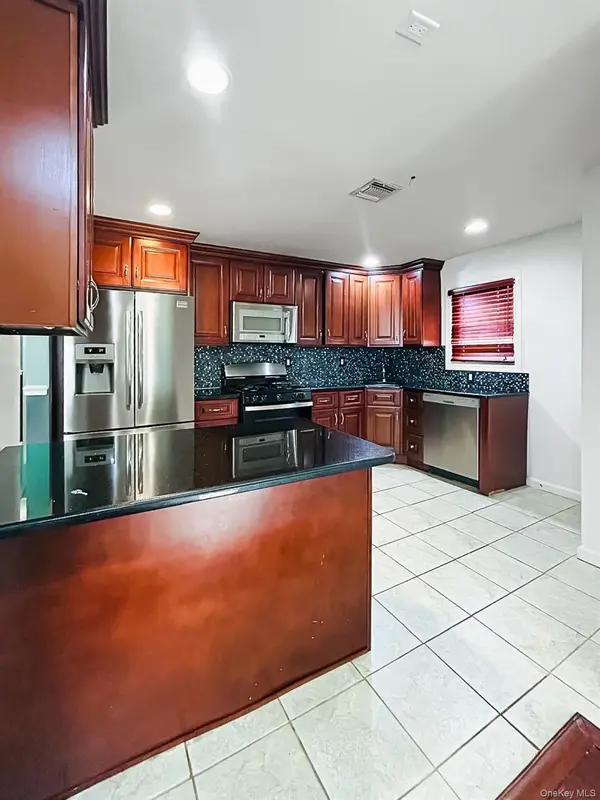 145-48 180th ST, Jamaica, NY 11434