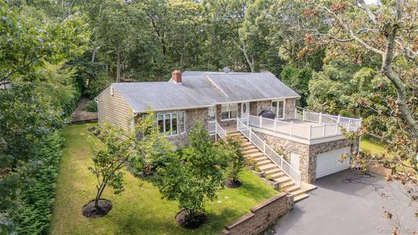 1000 Haywaters RD, Cutchogue, NY 11935