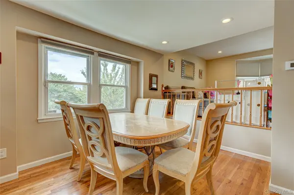 5703 Cloverdale BLVD, Oakland Gardens, NY 11364