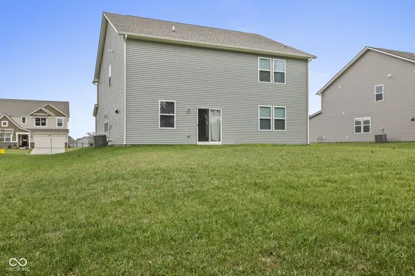 1528 Covington BLVD, Franklin, IN 46131