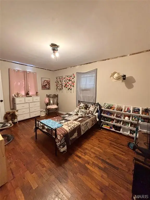 905 Maple ST, Doniphan, MO 63935