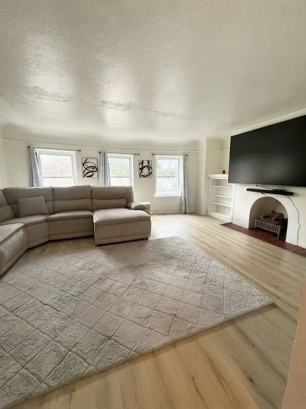 1133 E 81st PL #3, Chicago, IL 60619