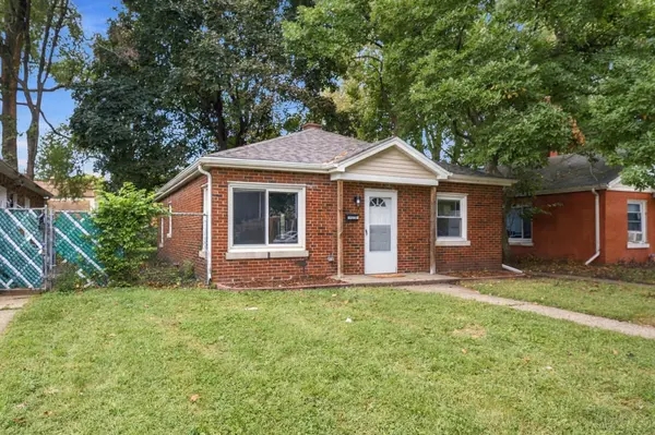 14828 Oak ST, Dolton, IL 60419