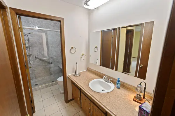 8653 Brant ST NE, Circle Pines, MN 55014