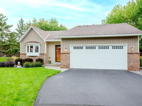 1466 Laurel AVE, Saint Paul Park, MN 55071