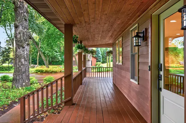 14213 263rd ST, Lindstrom, MN 55045