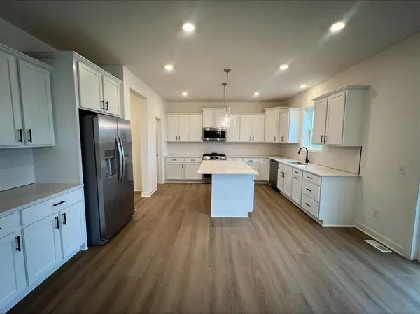 7460 Lotus LN, Lino Lakes, MN 55038