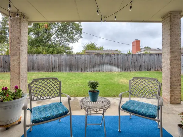 10608 NW Emily CIR, Oklahoma City, OK 73120