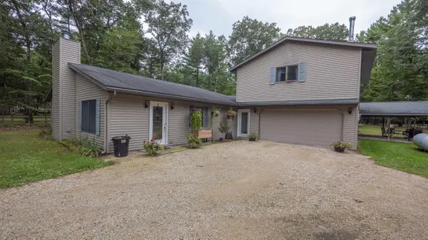 N1121 20TH LN, Neshkoro, WI 54960