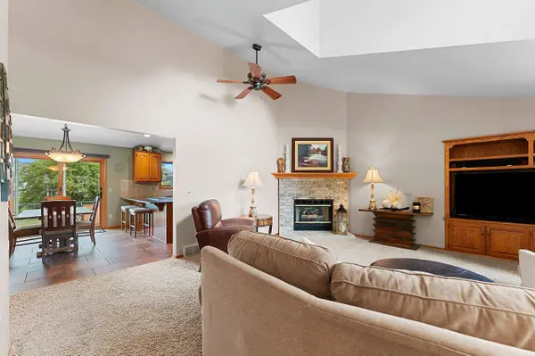 2554 JODY DR, New Franken, WI 54229