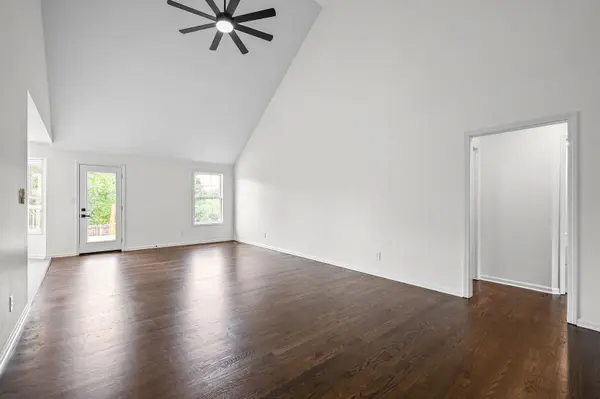270 Harold Dr, Clarksville, TN 37040