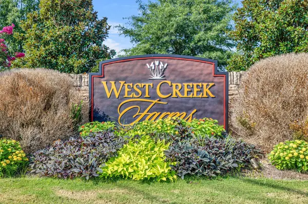 1000 Henry Place Blvd #401, Clarksville, TN 37042