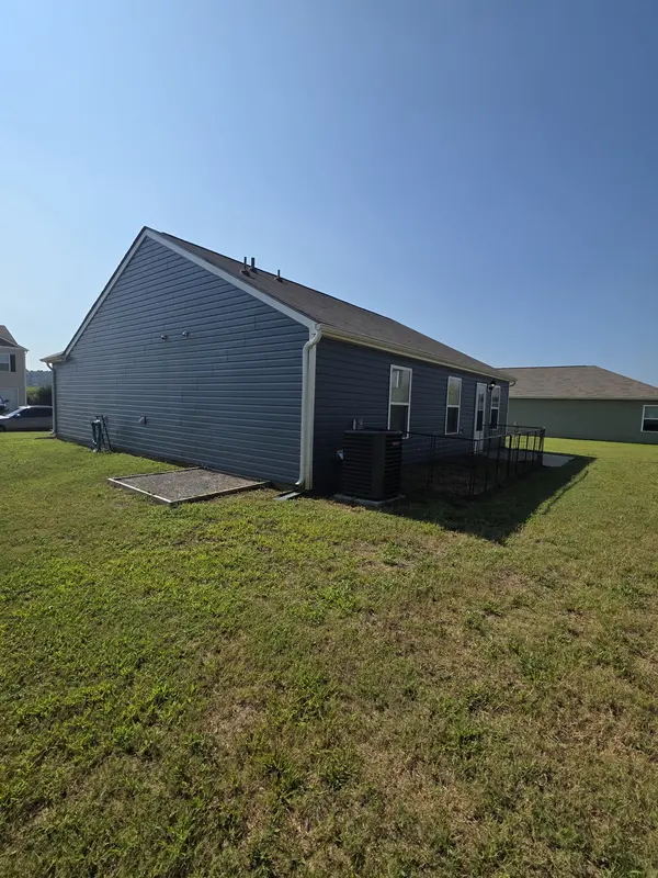 137 Crescent Cir, Niota, TN 37826