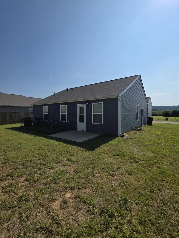 137 Crescent Cir, Niota, TN 37826