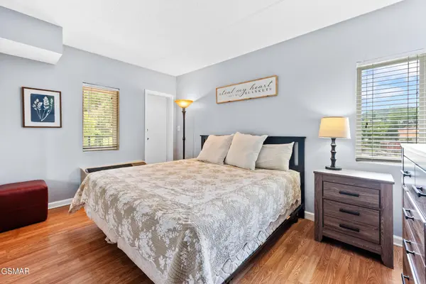 413 Baskins Creek Road #501, Gatlinburg, TN 37738