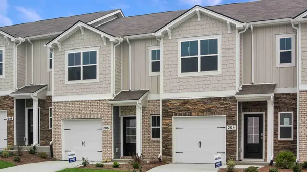 2242 Harlequin Point, Lebanon, TN 37090